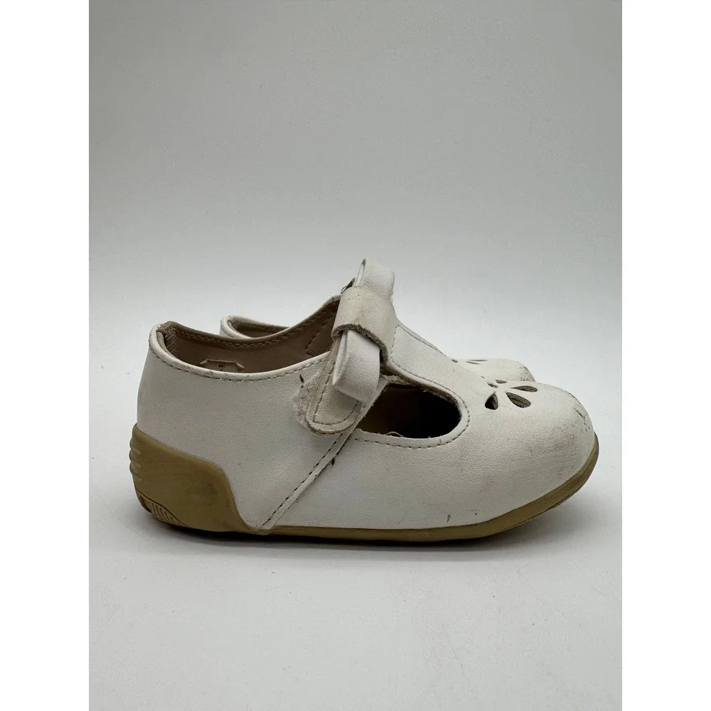 Trimfoot girls white